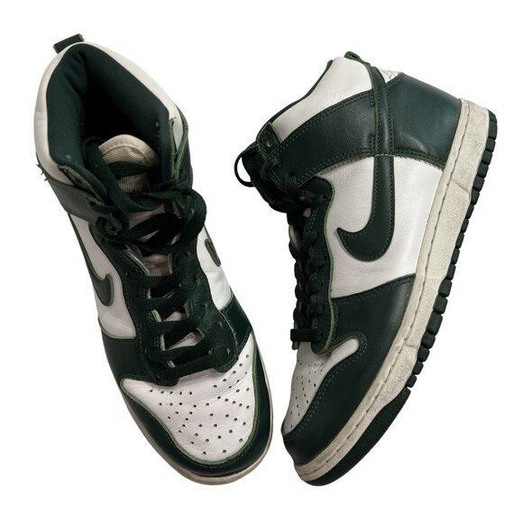Nike Dunk High Sneakers in Spartan Green - Picture 1 of 8